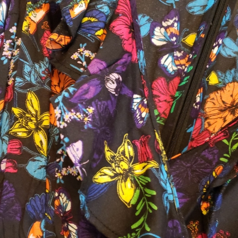 🌼 Floral Jumpsuit 🌼